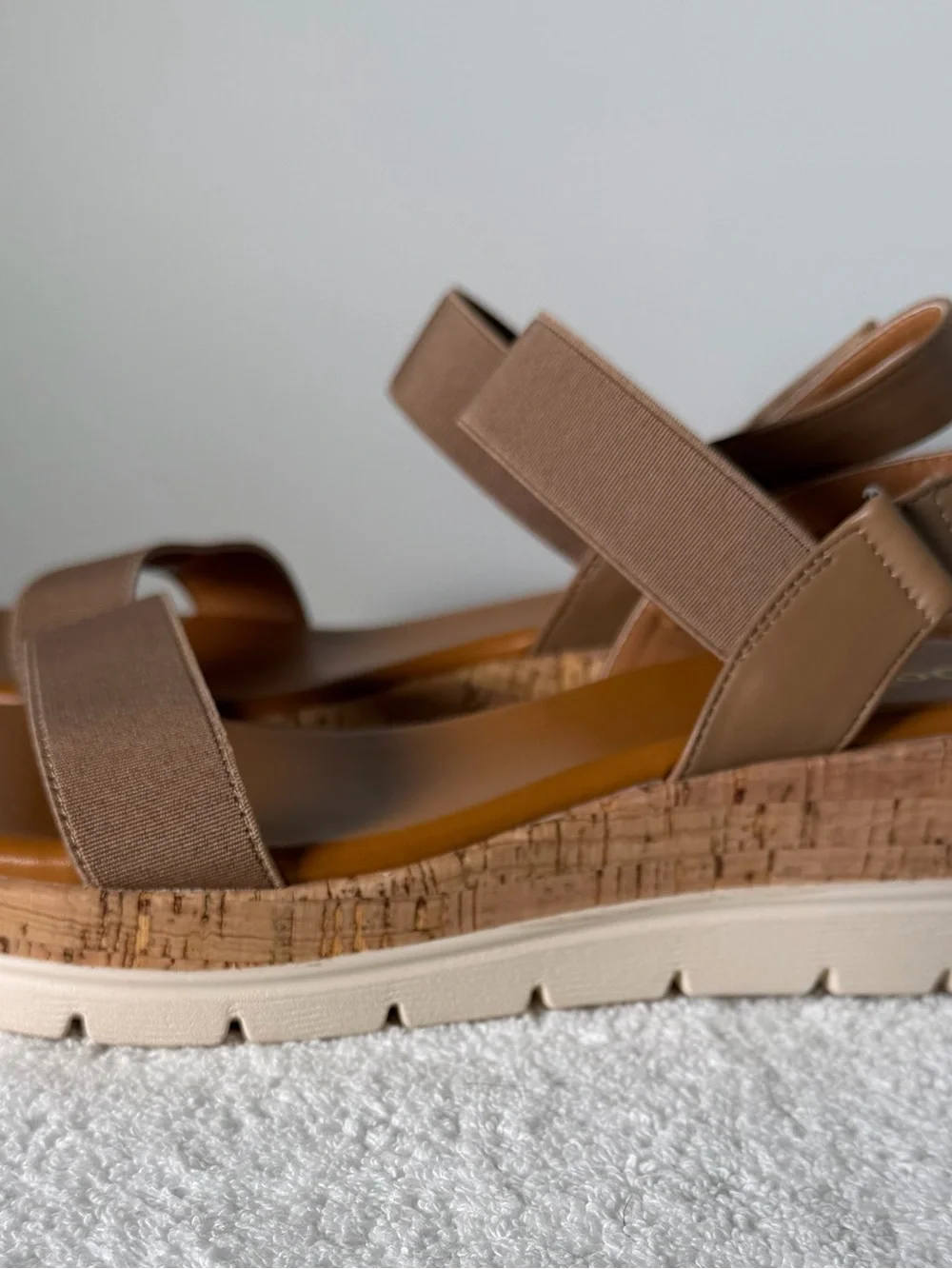 Dobolin comfortable tan